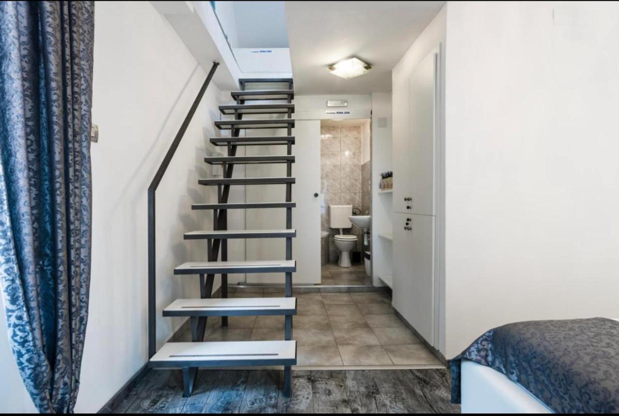 Apartment Cvita スプリト エクステリア 写真