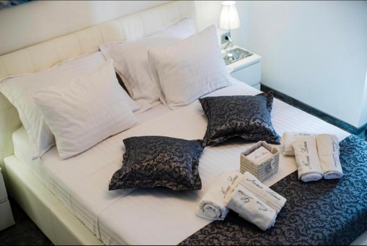 Apartment Cvita スプリト エクステリア 写真