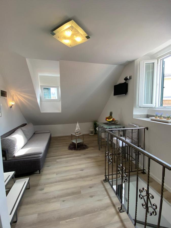 Apartment Cvita スプリト エクステリア 写真